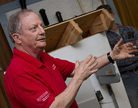 Instructor Bob Dobson teaching an irrigation class