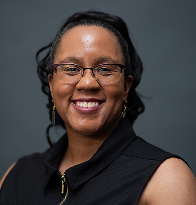 Headshot of instructor Dana Galbreath