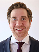 Headshot of instructor Kevin Rundstrom