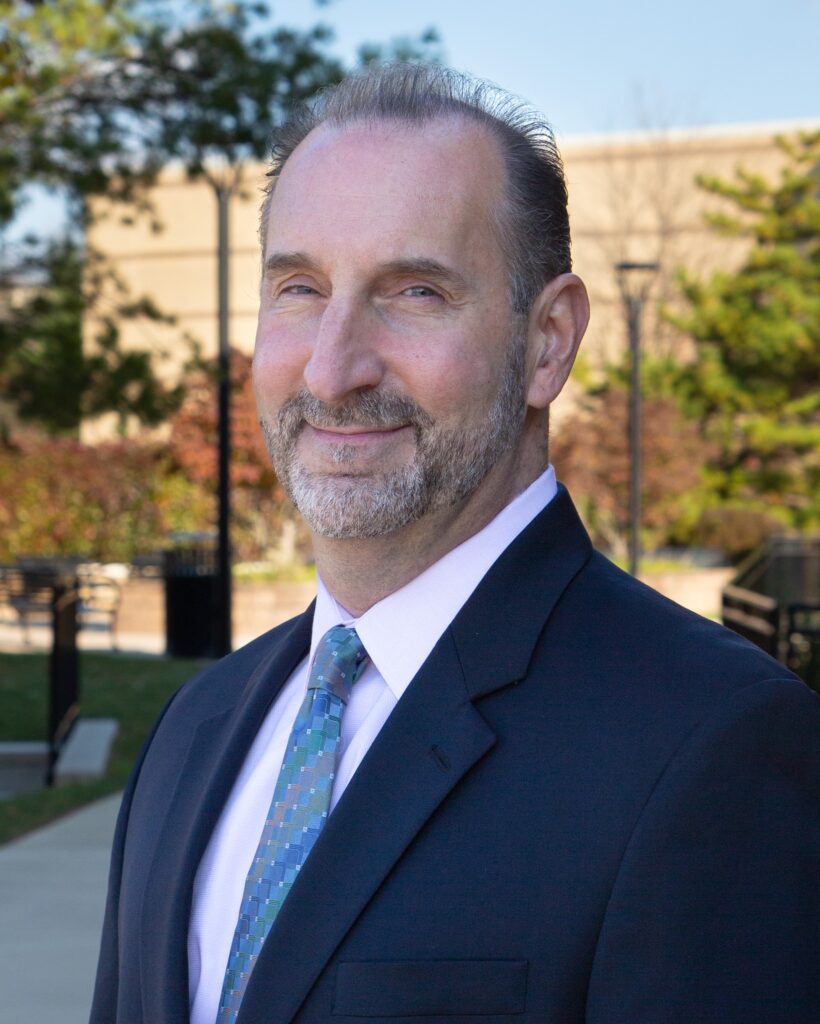 Headshot of instructor Ed Weckerly